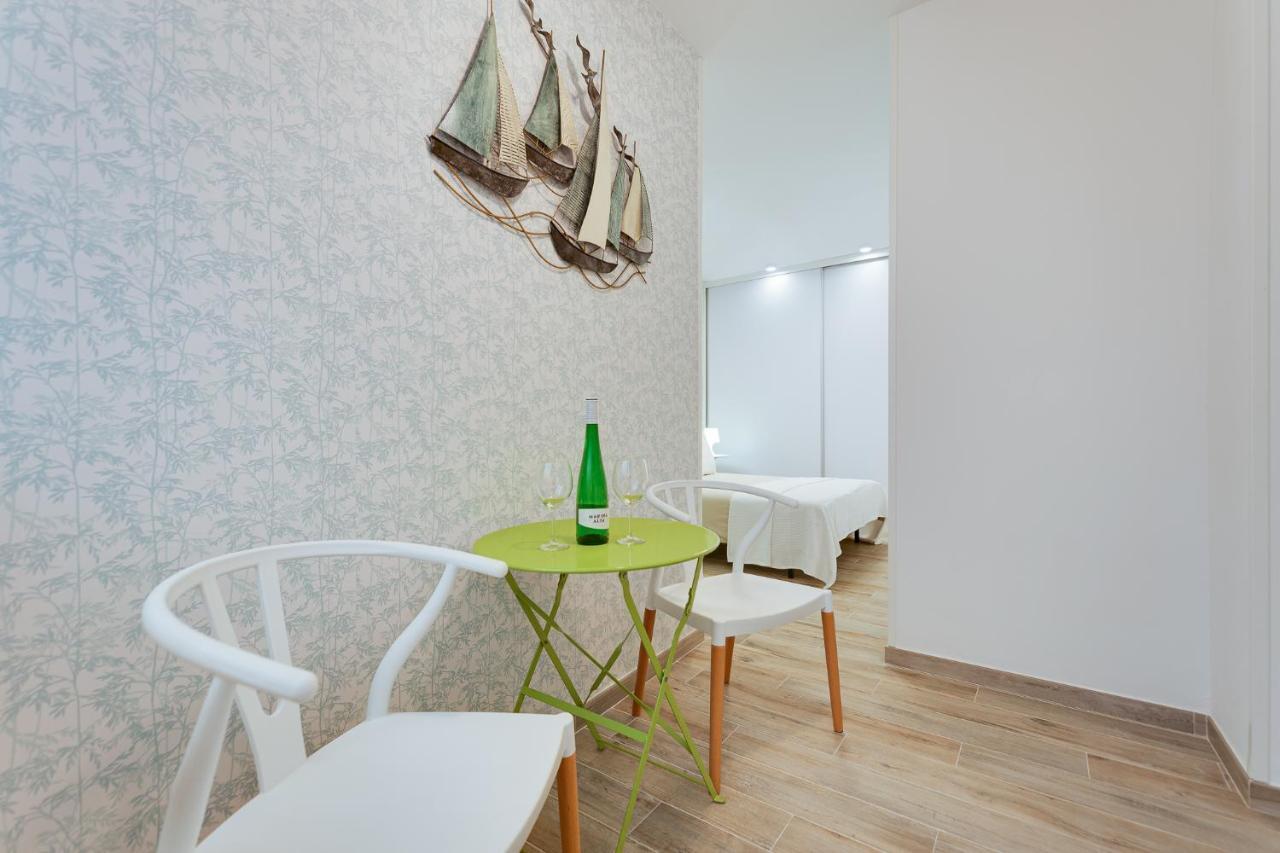 Apartament Perla Del Mar Torrevieja Bagian luar foto