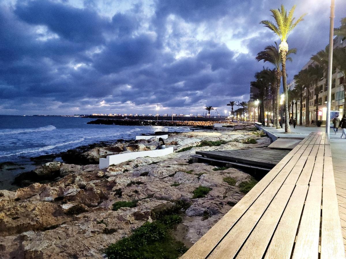 Apartament Perla Del Mar Torrevieja Bagian luar foto